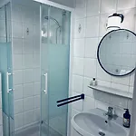 Thesdorfer Hof Hotell