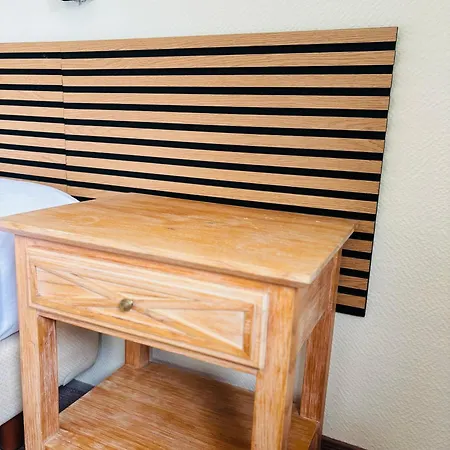 Thesdorfer Hof Hotel