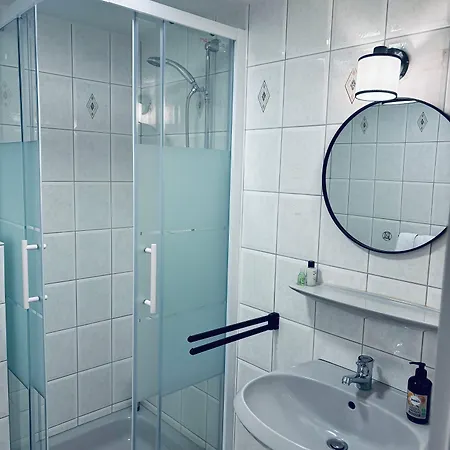 Thesdorfer Hof Hotel